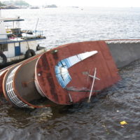 collison-boat